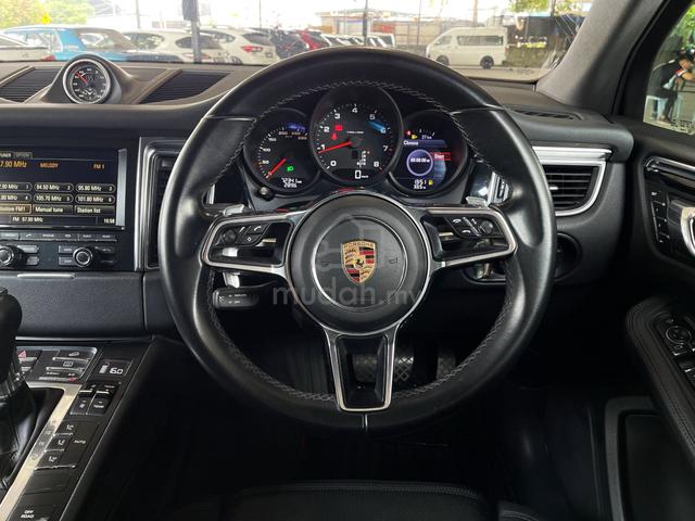 2017 Porsche MACAN 2.0 (A) LOW MILEAGE / WARRANTY - 2