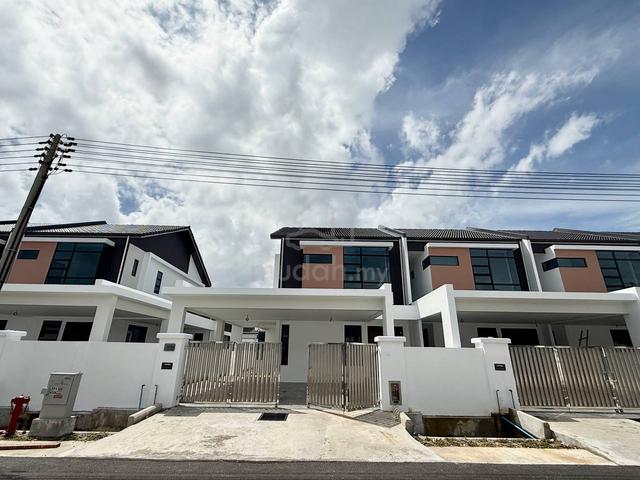 New Airport Area House for Sale in Miri 1