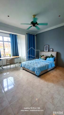 Nicely Room @ Bukit Indah 1