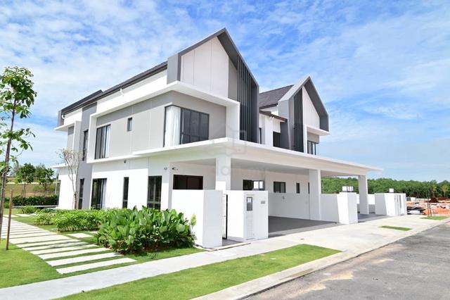「NEW 25X85 Double Storey」EASY COMMUTE TO KLIA • SEPANG • CYBERJAYA • 1