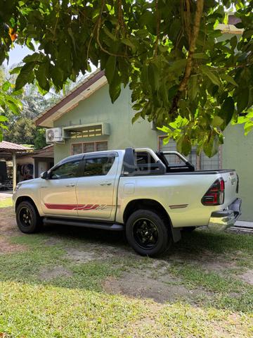 Toyota HILUX 2.4 G (A) - 5