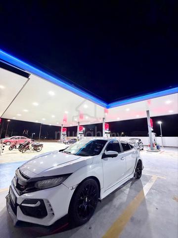 2017 Honda CIVIC 1.5 HATCHBACK HONDA SENSING (A) - 1