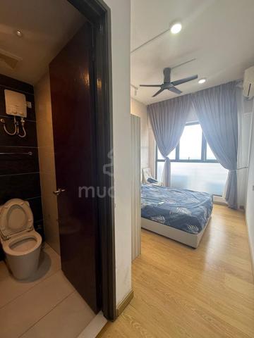 Master Room Near CIQ Country Garden Dangabay JB Town Larkin R&F HSA SG 1