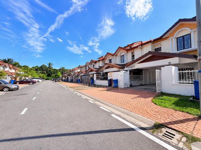 CHEAPEST FREEHOLD 2 Storey Glenpark Laman Glenmarie U1 Shah Alam 1