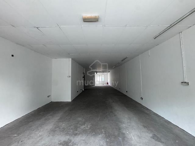 TASEK GELUGOR 1st FLOOR SHOP LOT FOR RENT 1