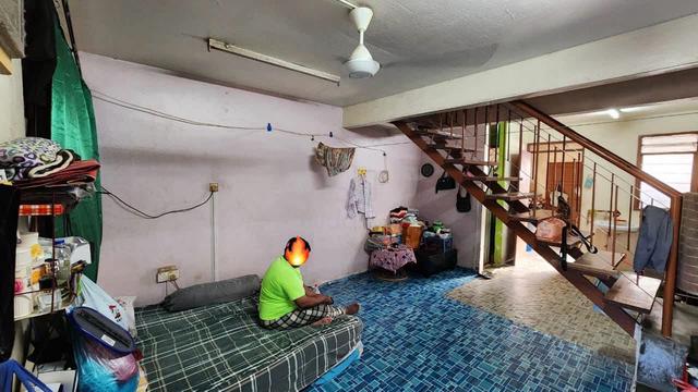 Full Loan & Cash Back_Permas Jaya 1_Double Storey Low Cost 14x55 ft 1
