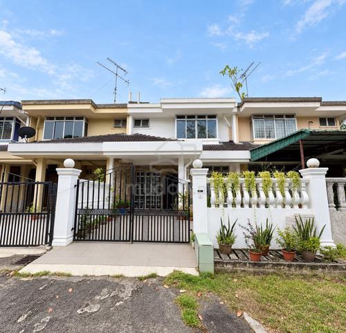 Taman Muhibah Jln Jambu Saleng Kulai Facing Playground 4 Bedrooms 1