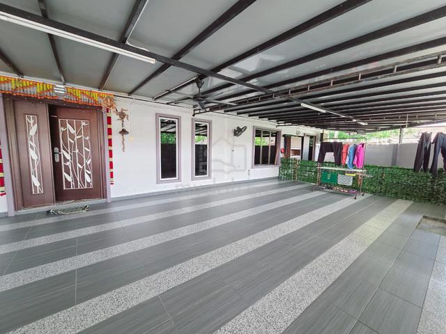 Single Storey Corner House 1