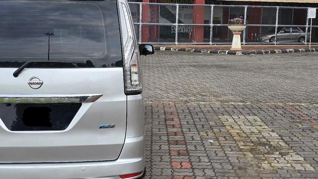 2015 Nissan SERENA 2.0 S-HYBRID HIGHWAY STAR - 3