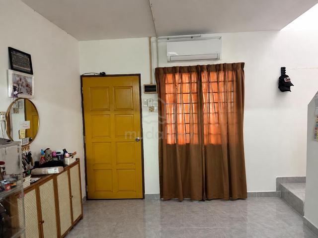 Double storey Taman Sri Pelangi 1