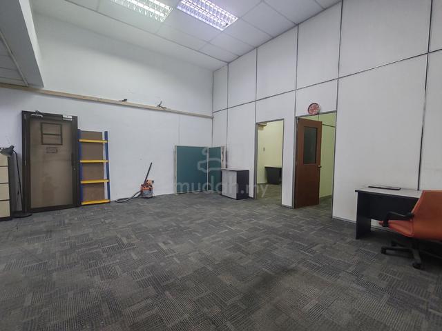 [Ready-To-Use] Office Space, 3rd Floor Partially Furnished, Serdang 1