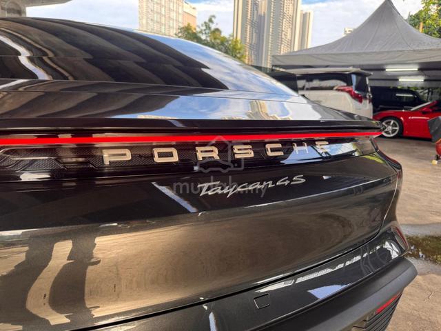 2024 Porsche TAYCAN 4S 2024 GRADE 5A LOW MILEAGE - 4