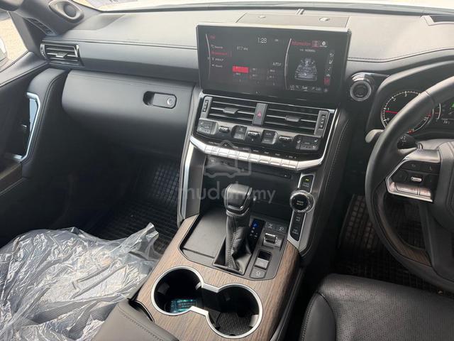 2024 Toyota LANDCRUISER LC300 3.3D ZX (A) - 5