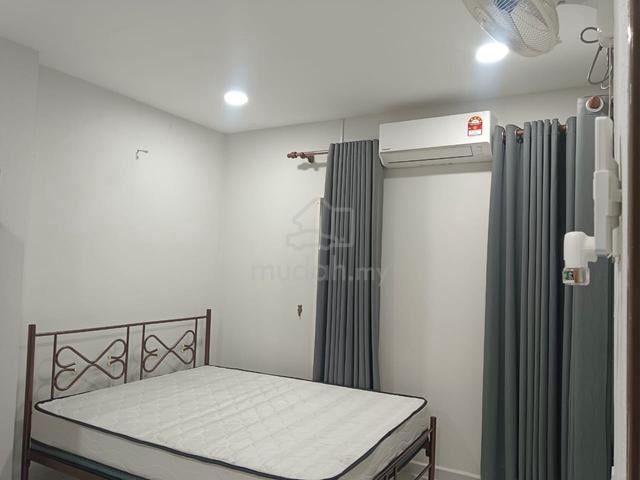Master Bedroom In Kulim With A/C For Rental For Female Indian Tenant 1
