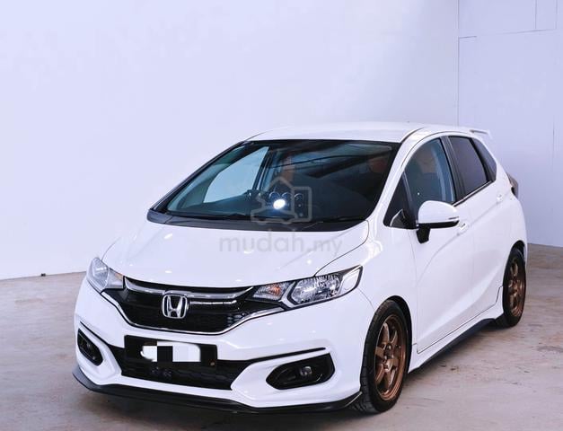 2015 Honda JAZZ 1.5 V (A) Full Loan Free Warranty - 3