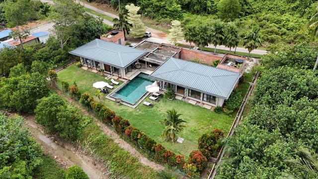 ( Freehold Bungalow Close to Beach )/ Fully Furnished / Airbnb /Invest 1