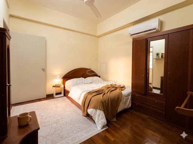 ROOM RENT single FEMALE furnished CONDO WIFI petaling jaya (ID:2) 1