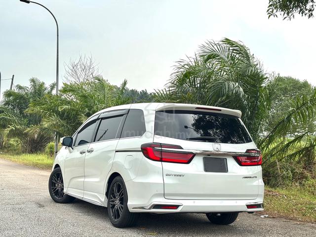 2021 Honda ODYSSEY 2.4 ABSOLUTE Like New Condition - 4