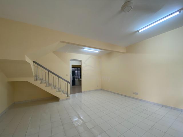 Bandar Puteri, Klang, Renovated, Extended, Car Porch Fully Tiled, G&G 1