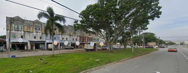 3 Storey Shoplot at Pekan Kg Koh (nearby Market), Sitiawan for SALE! 1