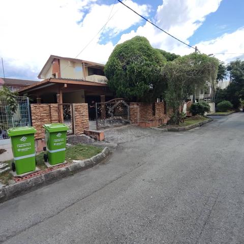 2 storey Semi D 3500sf @ Taman Ibukota Freehold 5 rooms Renov+Extended 1