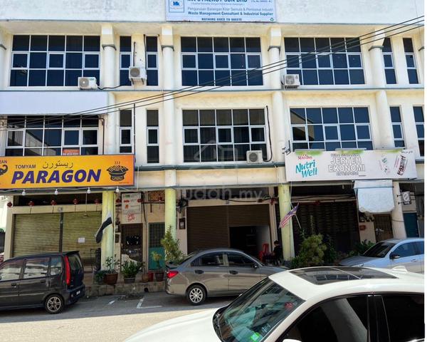 Haji Ahmad 1st Floor Fully Furnished Office 1