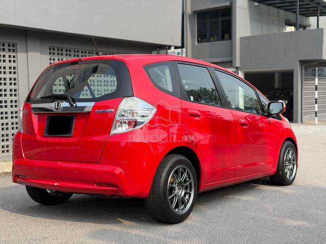 Honda Jazz Hybrid 1.3 Auto Full Spec - 4