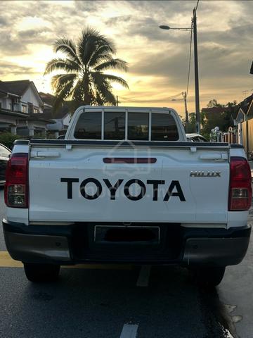 2019 Toyota HILUX 2.4 FACELIFT (M) - 5