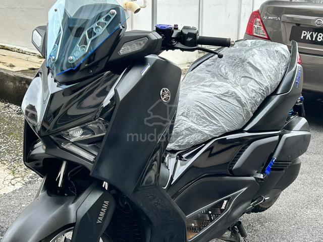 2024 YAMAHA XMAX X MAX X-MAX LIKE NEW PRO-FENDER s - photo 9 of 26