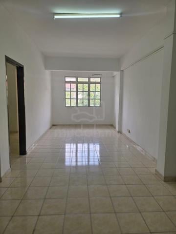 Hata Square Apartment 1