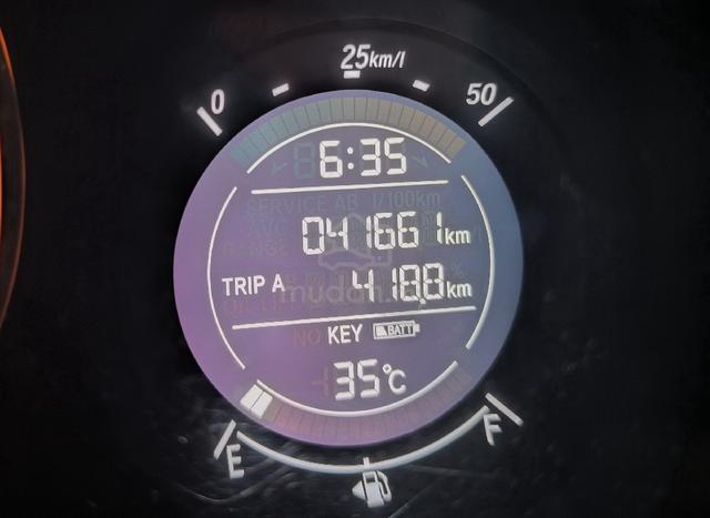 2016 Honda HR-V 1.8 V (A) Low mileage - 5