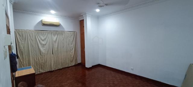 BIG ROOM in PJ sek8 (NO DEPOSIT) 1
