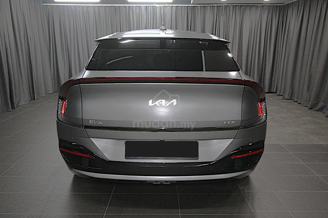 2022 Kia EV6 GT AWD (A) SUV - 3