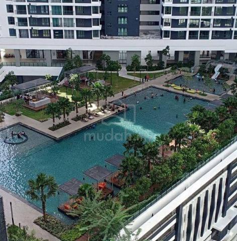KL Traders Square Residences 1
