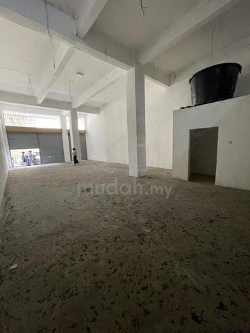 Ground Floor Shoplot Tingkat Paya Terubong 5 For Rent ! 1