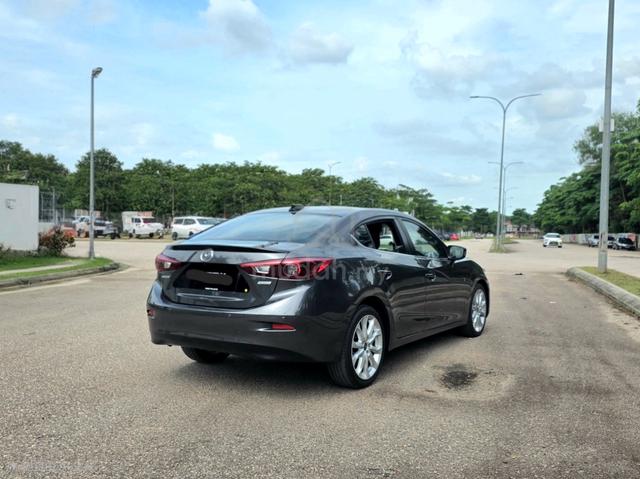 TRUE 2016 Mazda 3 2.0 SEDAN HIGH SPEC (A) KEYLESS - 4