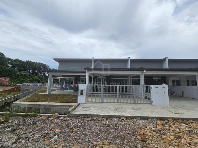 FULL LOAN Rumah Teres Setingkat di Jln Matang- Batu Kawah, Kuching 1