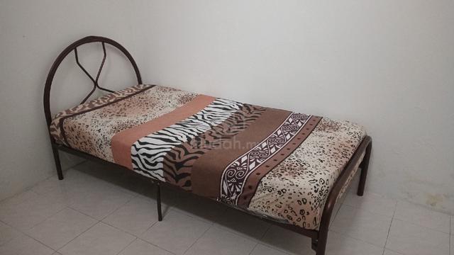 Bilik Sewa untuk Lelaki Sahaja ( Jelutong) 1