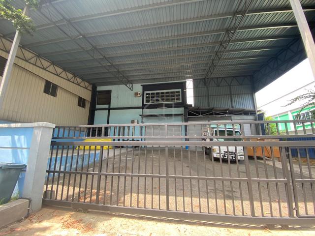 Balakong,1.5 Semi Detached Factory Warehouse For Rent,Seri Kembangan 1