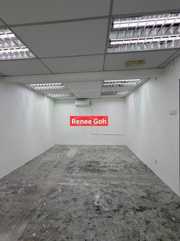 3 Storey Shoplot @ Jalan Dato Keramat, Georgetown Facing Main Road 1