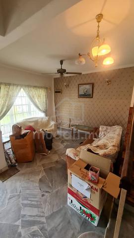 USJ 20 (24x75 sqft) Gated Guarded 2 Storey House Near To LRT Subang 1