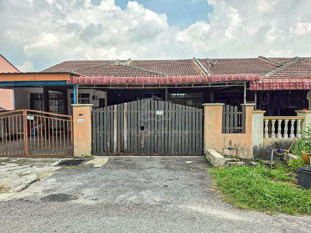 1 Storey Terrace Jalan Kasturi, Bukit Beruntung, Rawang 1