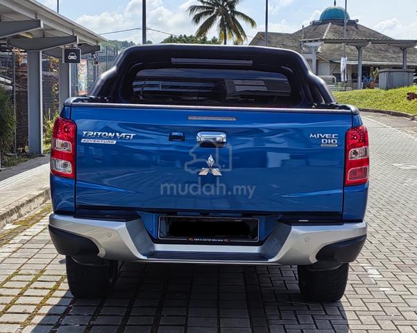 Mitsubishi TRITON 2.4 VGT ADVENTURE (A)P/START 4X4 - 5