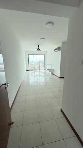Flat Taman Molek 1
