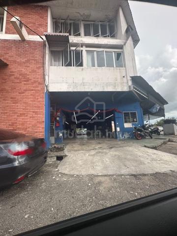 Kota Permai Ground Floor Shoplot Corner For Rent with side land 2