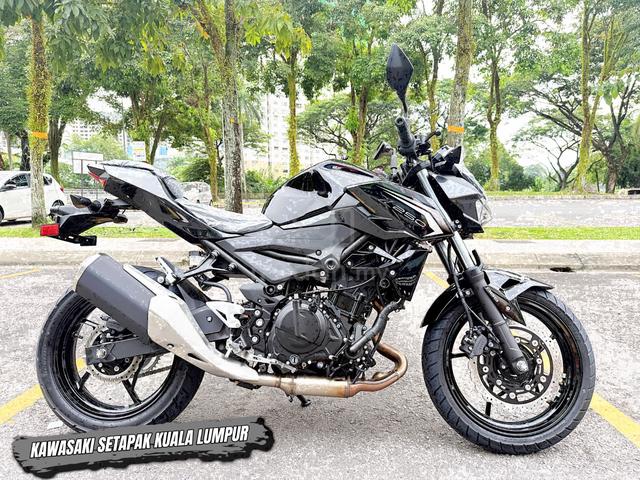Carousel Image
