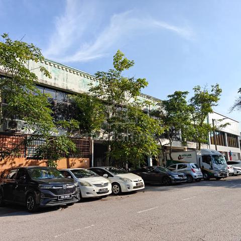 1.5 storey Terrace Factory at Kawasan Perusahaan Ringan Juru for Sale 1