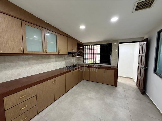 jalan padi, bandar baru uda,BUMI LOT, single storey, fully renovation 1