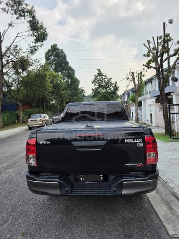 2022 Toyota HILUX 2.4 E(A) direct owner - 2