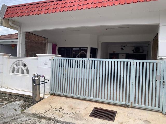 CAR PORCH KITCHEN CABINET EXTEND 1 STY Bachang Baru Peringgit Melaka 1